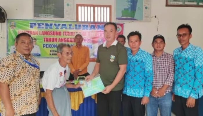 Pekon Padang Haluan Salurkan BLT-DD Tahap I Tahun 2025 kepada 12 KPM