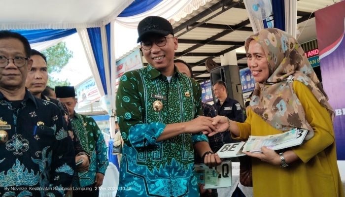 Gubernur Lampung Siapkan Parkir Gratis Setahun untuk Wajib Pajak Kendaraan Taat
