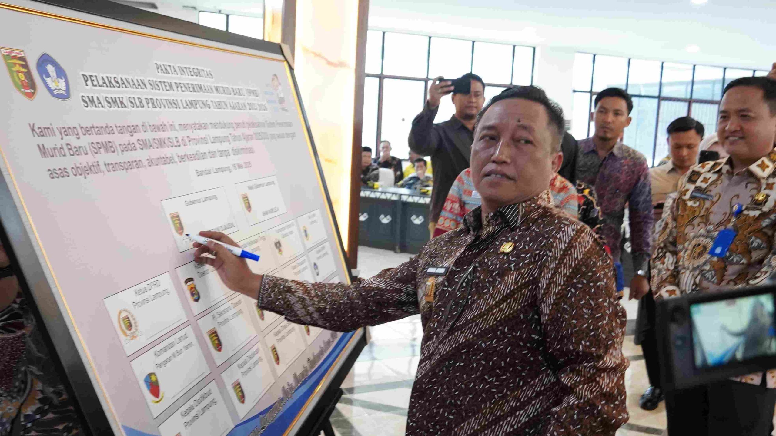 Lampung Rombak Total Penerimaan Siswa Lewat SPMB