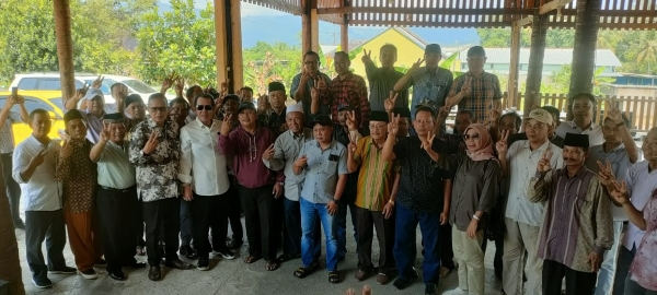 47 Mantan Kades Pesisir Pesawaran Deklarasikan Dukungan untuk Nanda-Anton di PSU
