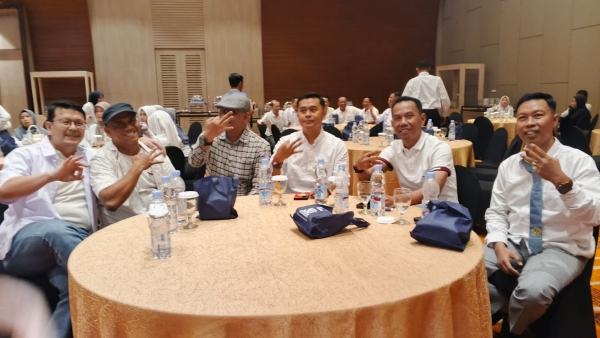 Nostalgia 90-an Warnai Reuni 30 Tahun SMANTA 95 di Palembang