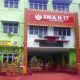 SMA Plus 17 Palembang Lantunkan Selamat HUT ke-79 Sumsel