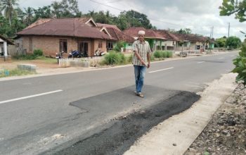 Baru Kelar Diperbaiki, Jalan Sukadana-Bumi Nabung Kembali Amburadul