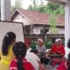 Menyambut Tangan Bung Republik dalam Gelap