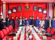 Muralis Bandar Lampung Dapat Kejutan Umrah dari Wali Kota Eva Dwiana