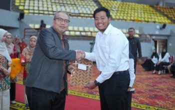 Unila Regenerasi, 179 CPNS Termasuk Dosen Muda Terima SK