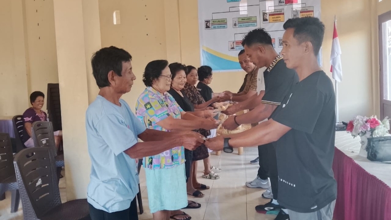 Kampung Tawoali Salurkan BLT untuk 26 KPM