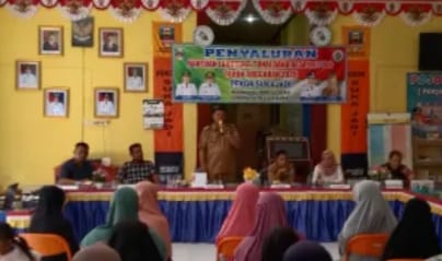 Penyaluran BLT-DD Tahap I dan II Tahun 2025 di Pekon Sukajadi berlangsung lancar, dengan antusiasme warga yang hadir di Balai Pekon Sukajadi.