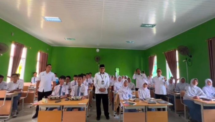 Program Makan Bergizi Gratis Resmi Dimulai di MAN 1 Bandar Lampung