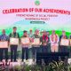 Para kepala daerah penerima penghargaan berpose bersama dalam acara Celebration of Our Achievements: Strengthening of Social Forestry in Indonesia Project, yang digelar di Auditorium Gedung Manggala Wanabakti, Jakarta, 23–24 Juni 2025.