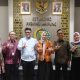 Ketua DPRD Provinsi Lampung, Ahmad Giri Akbar, S.E., M.B.A. (tengah), menerima kunjungan jajaran Bank Indonesia Perwakilan Provinsi Lampung di Ruang Kerja Ketua DPRD, Selasa (17/6/2025).