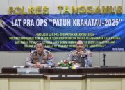 Jelang Operasi Patuh Krakatau 2025, Polres Tanggamus gelar Latpraops.  Kepolisian Resor (Polres) Tanggamus menggelar Latihan