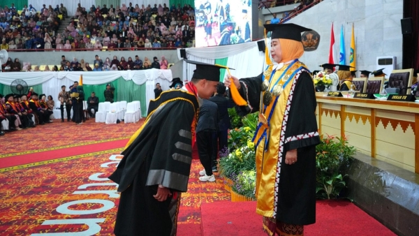 Wisuda Periode Enam Unila, 1.112 Alumni Siap Jelajahi Dunia Kerja