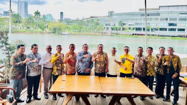 Mayoritas DPD II Golkar Lampung Dukung Aprozi Alam