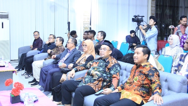 Summer Camp FKIP Unila Satukan 19 Mahasiswa Asing, Kenalkan Lampung ke Dunia