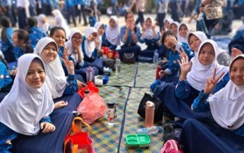 SMPN 1 Palembang Peringati Hari Anak Nasional 2025 dengan Semarak