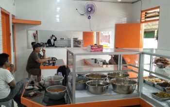 Warteg Kekinian Ajoman Bahari, Kualitas Restoran, Harga Kaki Lima!