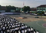 Siswa baru MAN 1 Bandar Lampung mengikuti apel pembukaan Masa Taaruf Siswa Madrasah (Matsama) di halaman utama madrasah, Senin (14/07/2025). Kegiatan ini menjadi awal dari rangkaian orientasi dan penguatan karakter peserta didik baru tahun ajaran 2025/2026.