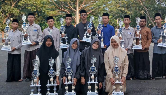 Santri PPTQ Assahil Borong Juara di Ajang STQ Lampung Selatan 2025
