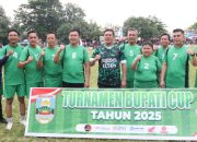 Bupati Pesisir Barat Resmi Buka Turnamen Sepak Bola Bupati Cup 2025