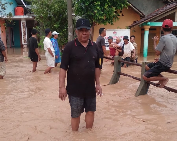 Tanggamus Dihantam Banjir Bandang, Puluhan Rumah Terendam