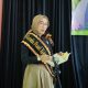 Bunda PAUD Kabupaten Way Kanan, Ayu Asalasiyah, S.Ked., memberikan sambutan pada kegiatan Pembinaan Kelembagaan dan Manajemen PAUD Tahun 2025 di TK Negeri Pembina, Kecamatan Pakuan Ratu, Senin (16/06/2025).