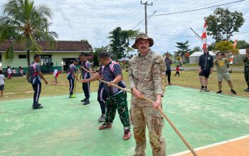 Seru! TNI dan US Army Ramaikan HUT RI dengan Lomba Rakyat di Way Kanan