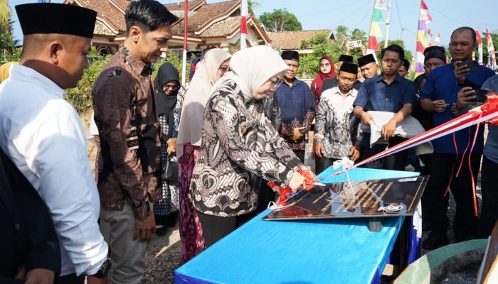 Bupati Way Kanan Resmikan Paguyuban Sadulur Pasundaan dan Gebyar Budaya Sunda di Way Tuba