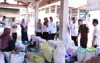 Pemkab Way Kanan Gelar Sidak Pasar, Pastikan Stabilitas Harga Pangan