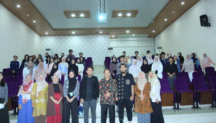 FKIP Unila Siapkan Mahasiswa untuk Karier Internasional Bersama Just Speak Indonesia
