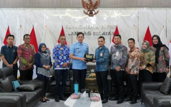 Pemkab Lampung Selatan dan BSI KCP Kalianda berkomitmen memperluas akses keuangan berbasis syariah hingga ke desa-desa