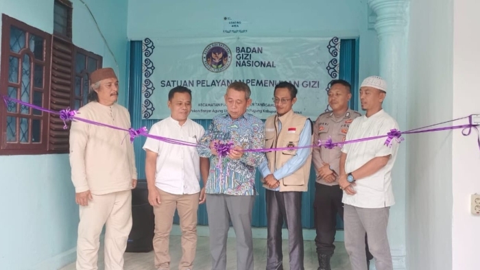 Polres Tanggamus Hadiri Peresmian Dapur Makan Bergizi Gratis di Pugung