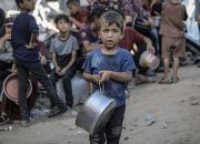 Kelaparan Mengancam, Warga Gaza Terjebak Antara Lapar dan Maut