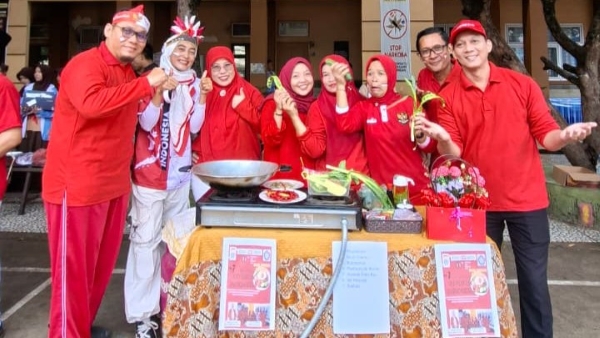 Dirgahayu Ke-80 RI, SMPN 19 Palembang Ajak Siswa Ciptakan Sejarah Baru
