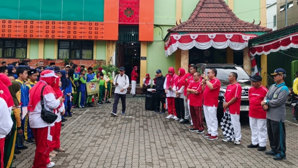 Sambut HUT ke-80 RI, PCM Ilir Timur I Palembang Gelar Jalan Sehat Meriah