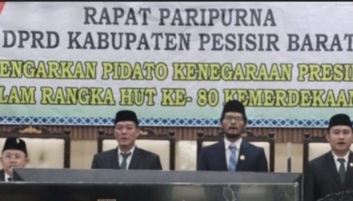 HUT ke-80 RI, DPRD Pesisir Barat Dengarkan Pidato Kenegaraan Presiden