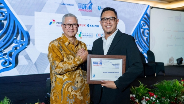PLN Nusantara Power Sabet Penghargaan Pembangkitan Efisien Terbaik di BUMN Awards 2025
