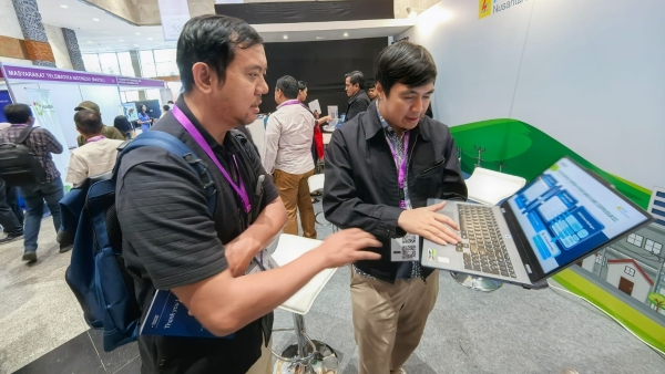 PLN Nusantara Power Pamer Solusi Digital dan Energi Hijau di DTI-CX 2025