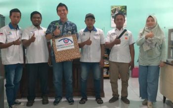 Kenang Perpisahan Kabid Yankes Dinkes, Jamkeswatch Probolinggo Raya Penuh Haru