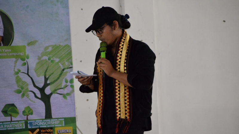 Aparat Pelindung atau Algojo Demokrasi?