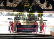 Protes Kematian Driver Ojol, Massa di Lampung Tuntut Copot Kapolri