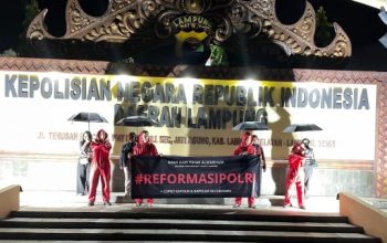 Protes Kematian Driver Ojol, Massa di Lampung Tuntut Copot Kapolri