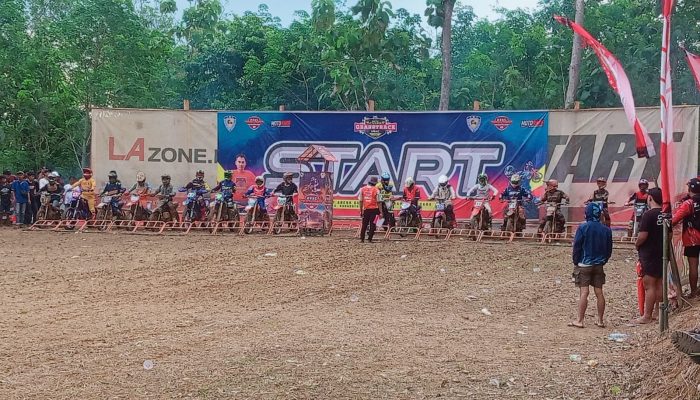 Meriah! Grasstrack USAC 2025 Jadi Ajang Seru Warga Way Kanan