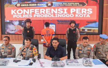 Kesal Istri Chat dengan Korban, Pria Probolinggo Bacok Tetangga 25 Kali saat Karnaval