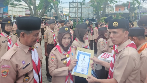 Peringati HUT ke-64, Gerakan Pramuka Sako Gelar Pawai Obor hingga Pramuka Mengaji