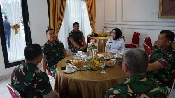 Bupati Ayu Sambut Kehadiran Menhan dan Panglima TNI di Way Kanan