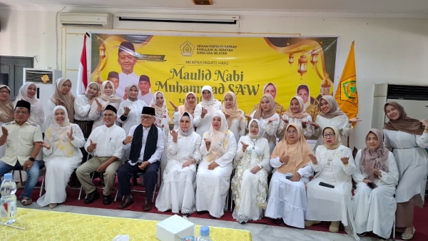 Pekat IB Palembang Hadiri Maulid Nabi di Kantor Golkar Sumsel