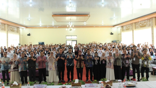 Dibekali 32 Jam Pelajaran, Kepsek SD-SMP Way Kanan Susun Rancangan Pembelajaran Mendalam di Unila