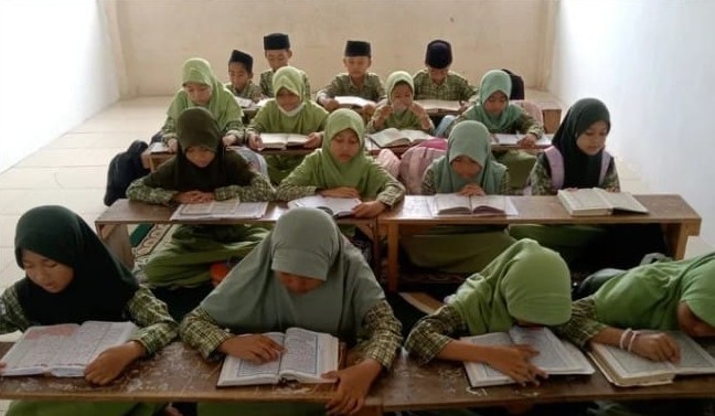 Muraja’ah Pagi Warnai Suasana Religius di MIN 9 Bandar Lampung