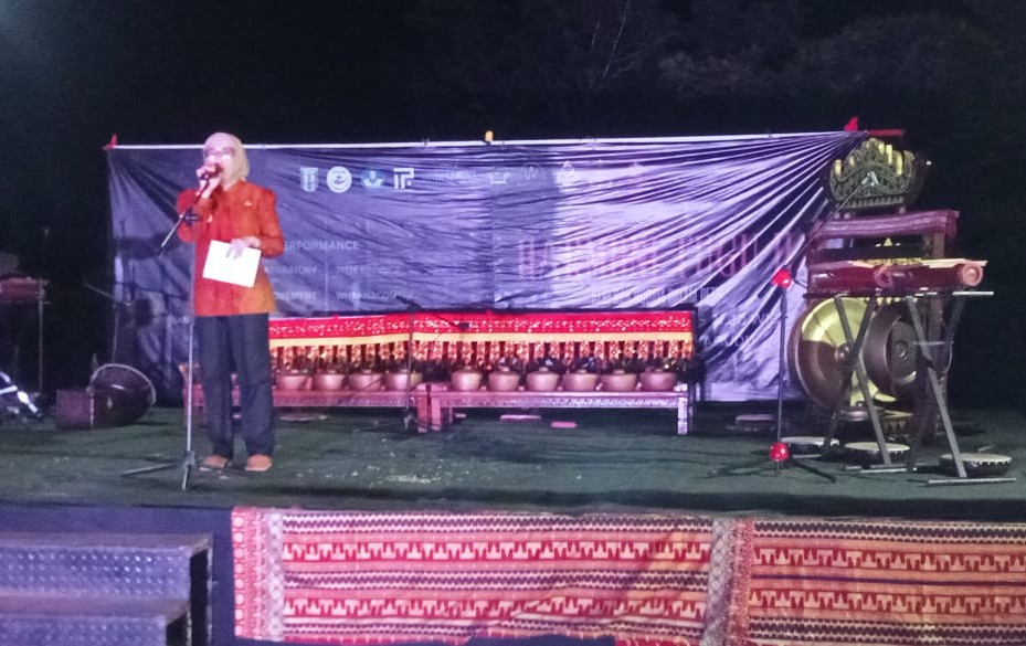Bupati Ayu Apresiasi Gelaran “Harmoni Tugu II” oleh Dewan Kesenian Way Kanan